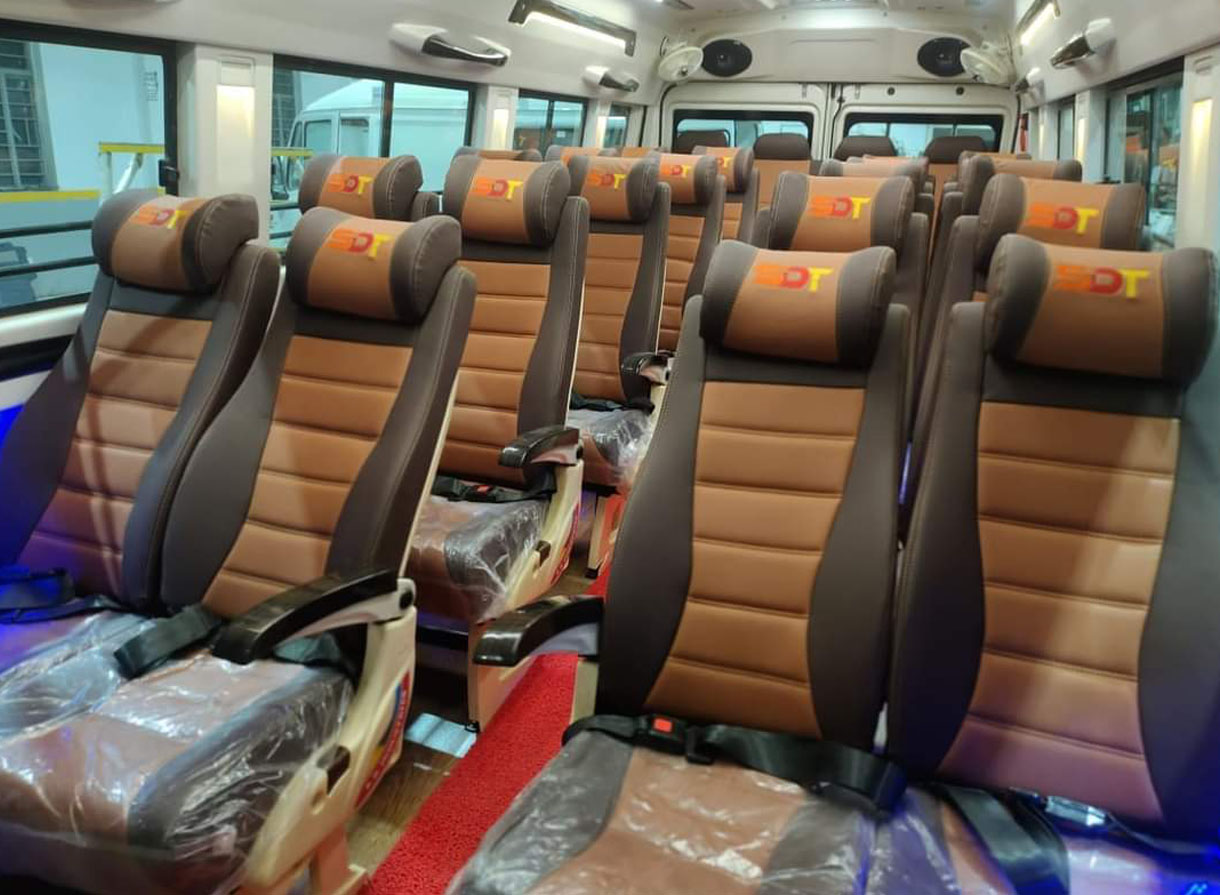 26 Seater Tempo Traveller
